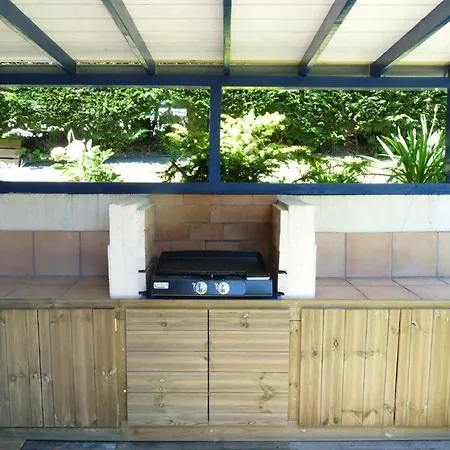 Maison Mitoyenne Jardin Piscine Tennis Сasa de vacaciones